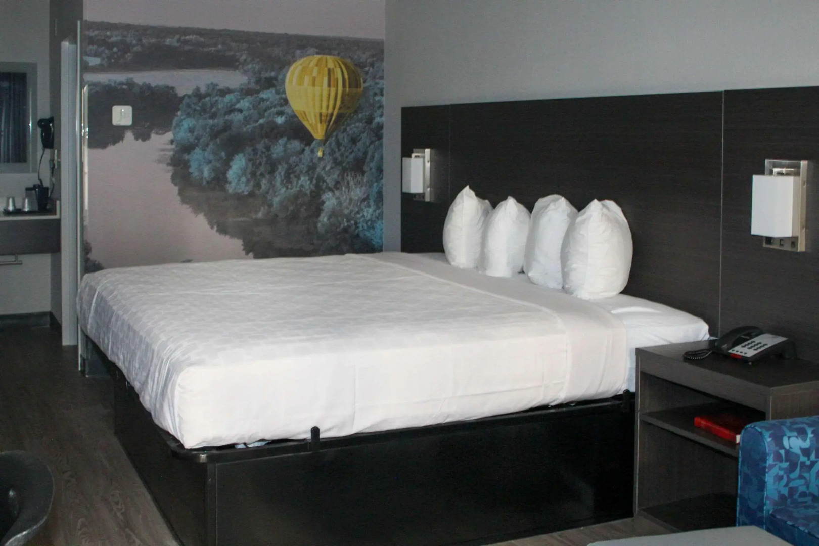 Clarion Pointe Statesville