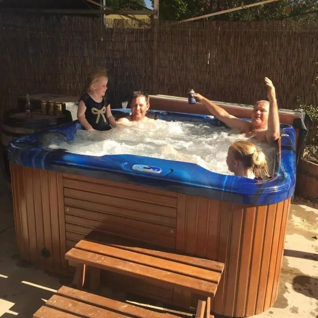 Acacia Rose Motor Inn