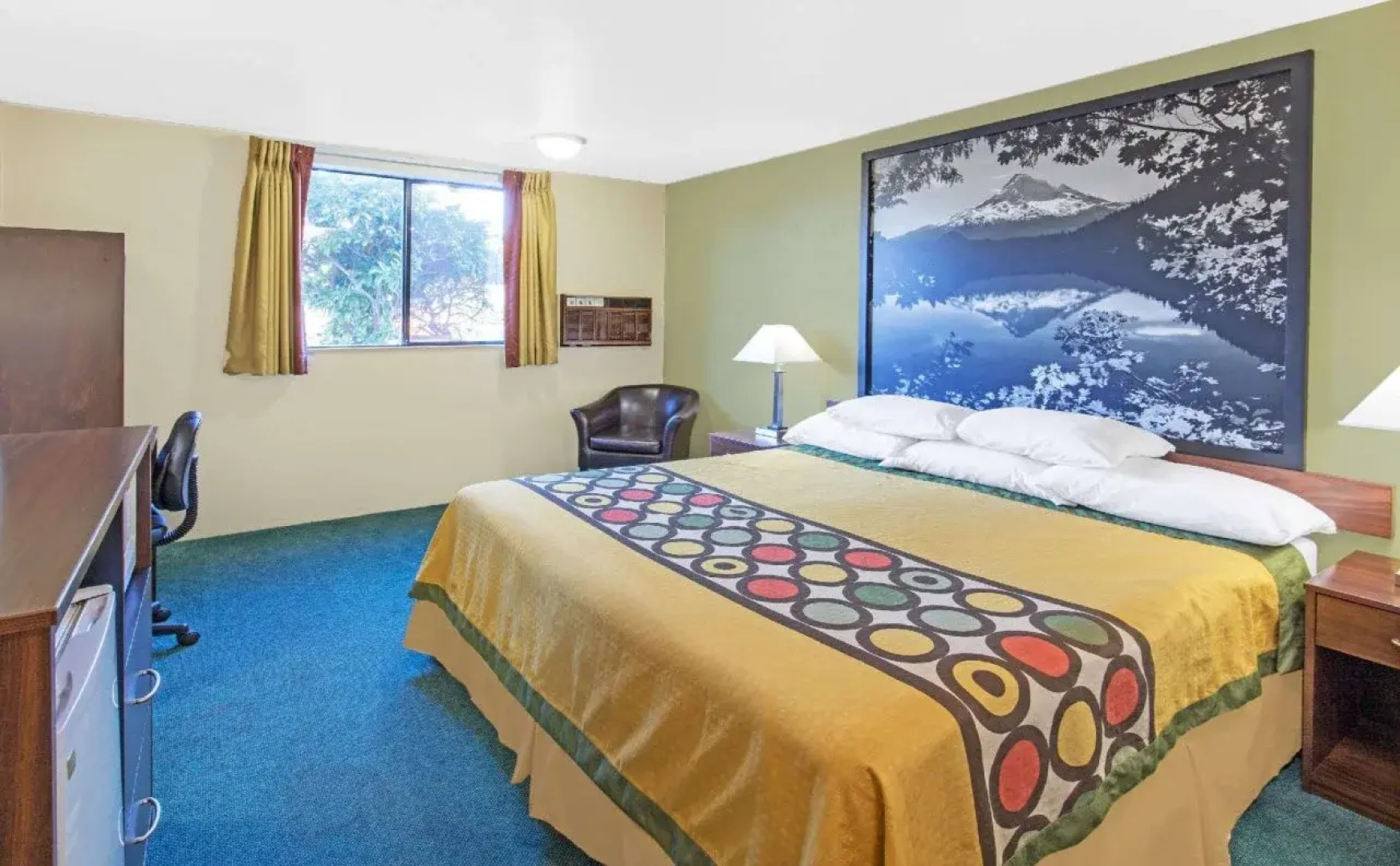 Super 8 by Wyndham Salem