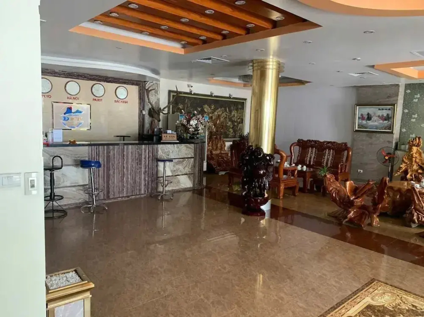 Duc Trung Hotel CB by Bayluxury