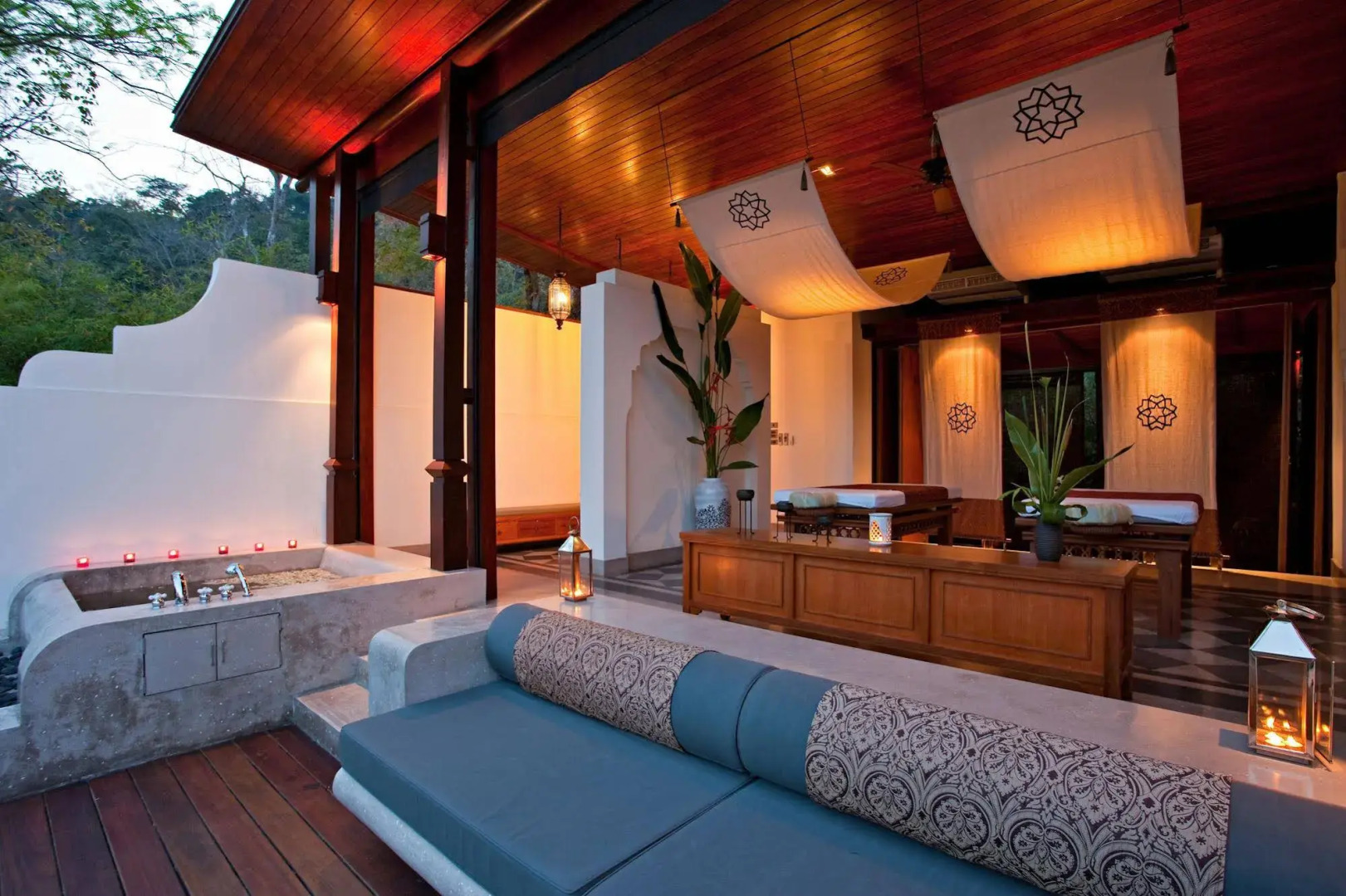 Moon Valley by Villa Zolitude