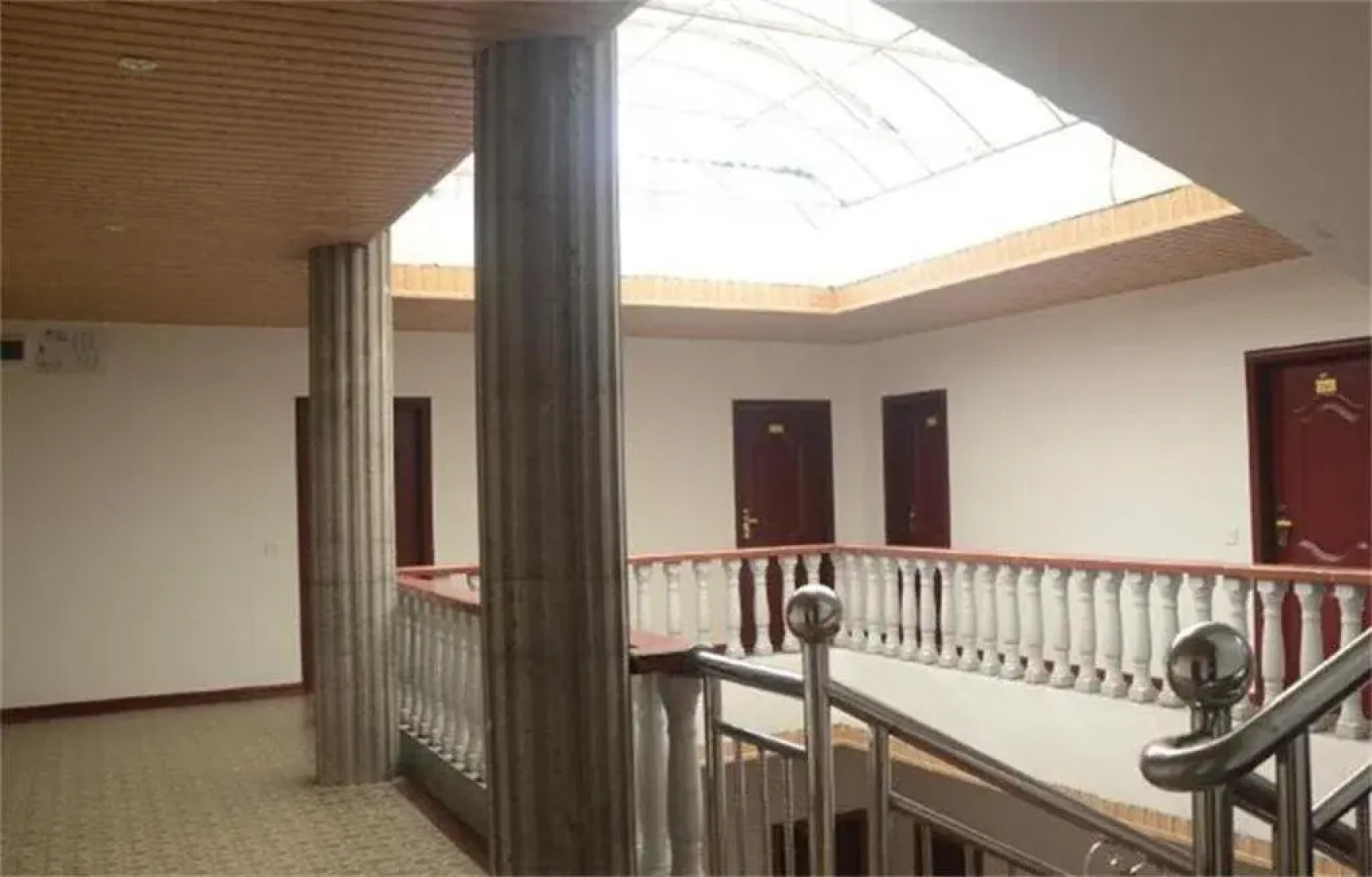 Mountain Bowang Natural Holiday Hotel