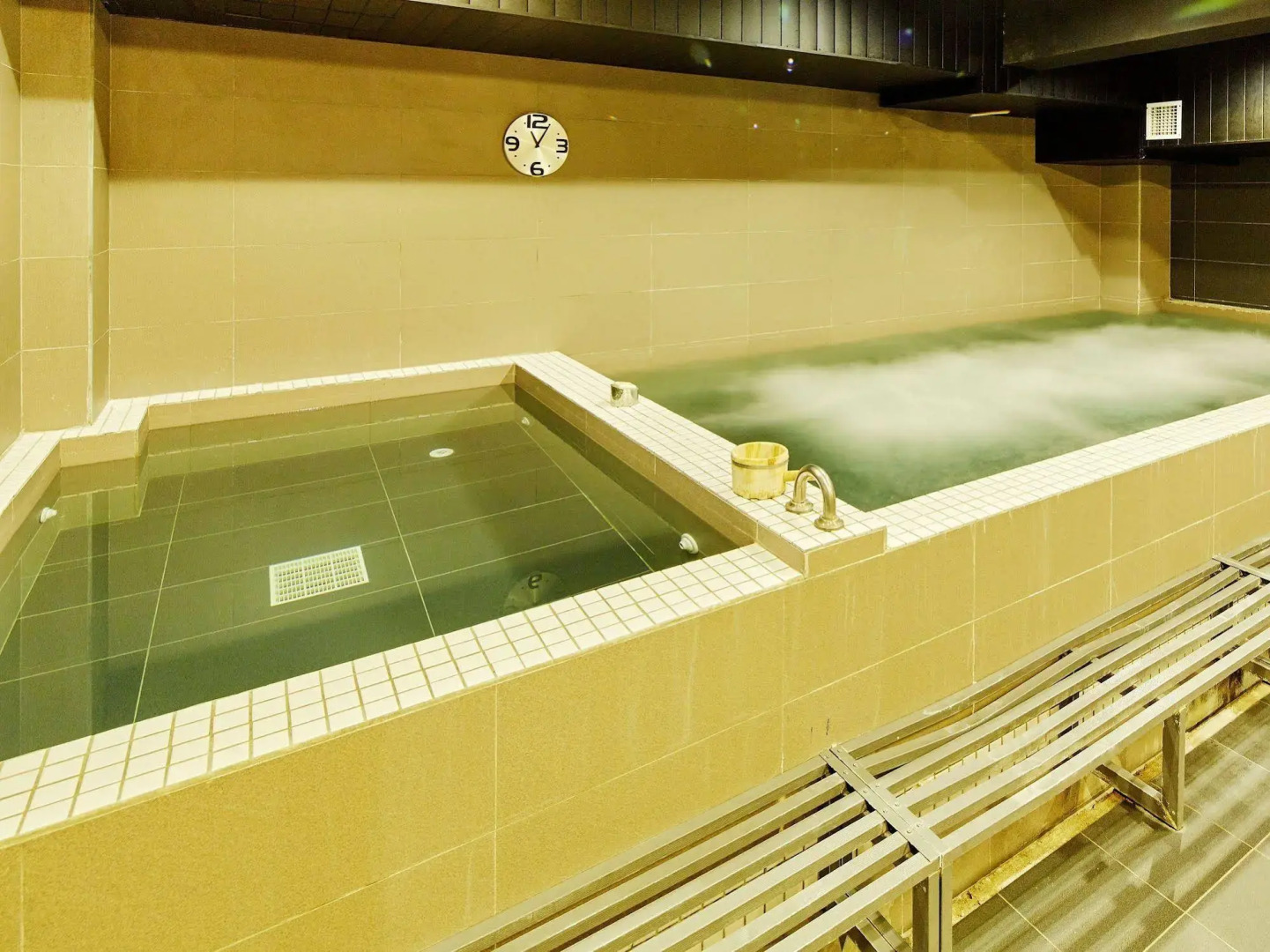 Single inn kaohsiung Lisen Hostel