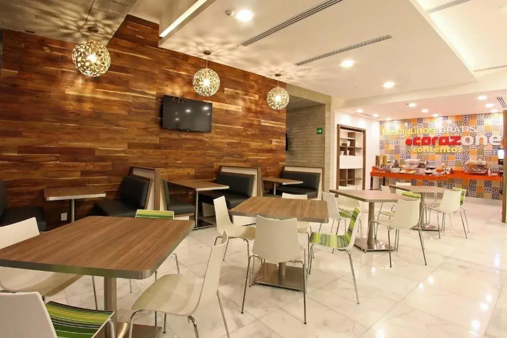 One Villahermosa 2000