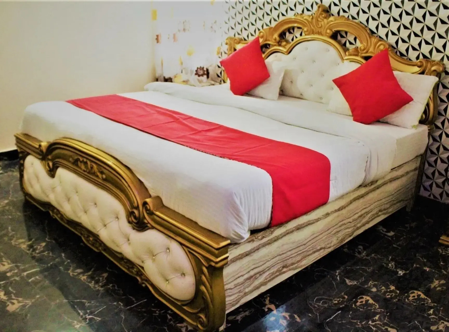 OYO 5394 Hotel King Prince Palace