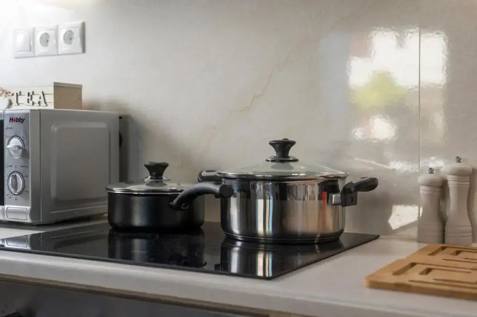 Brand-New stylish Flat w. Parking