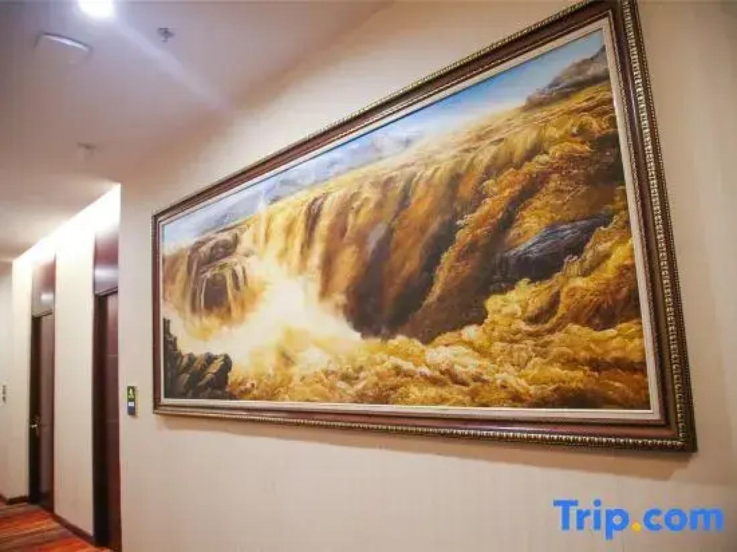 Tongyueju Gold Business Hotel