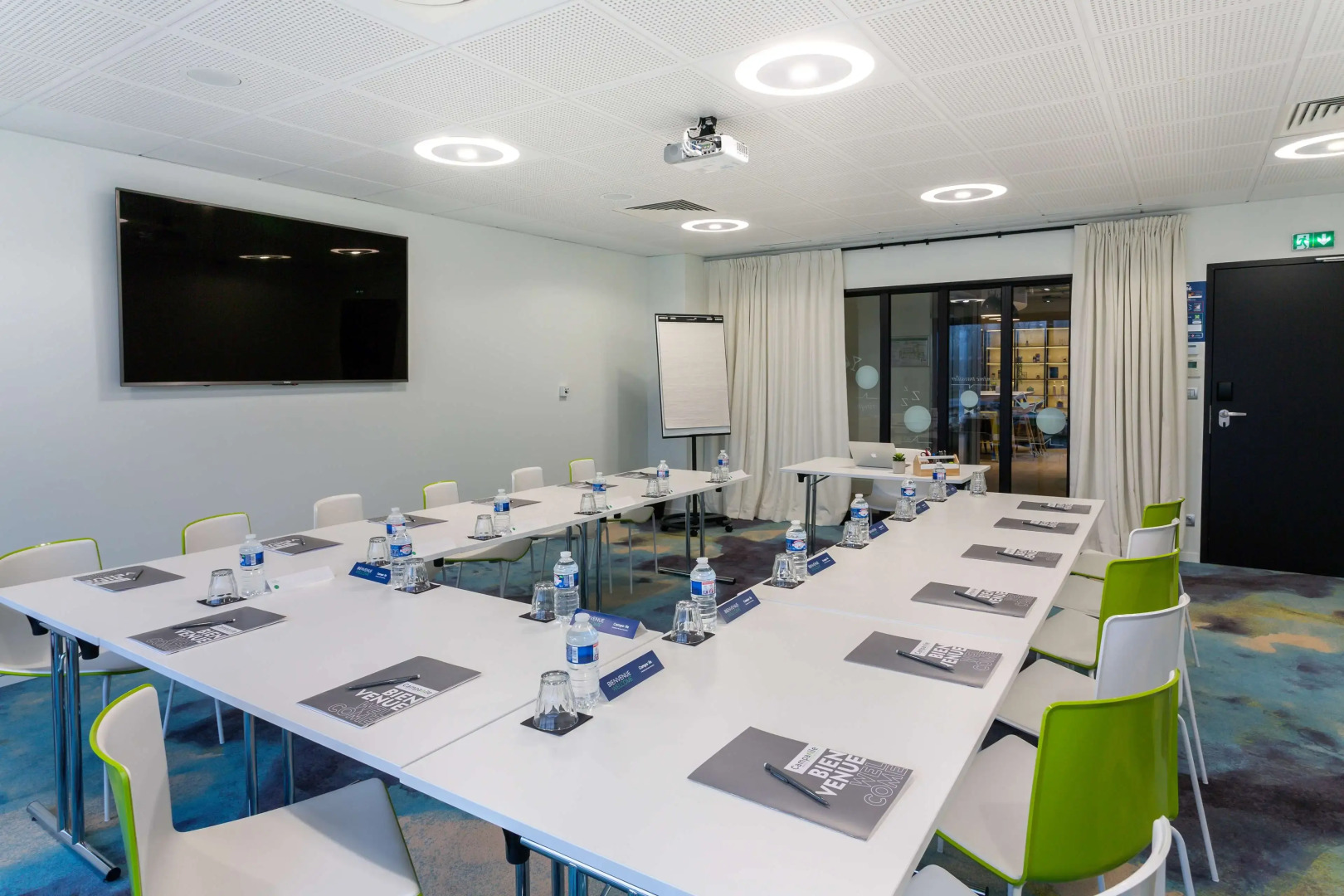 Campanile Laval Nord