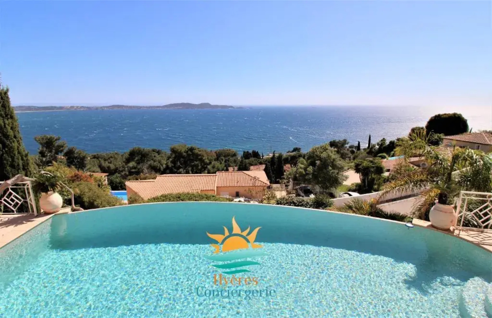 Villa 4*-vue sur les les Iles D'Or-Carqueiranne