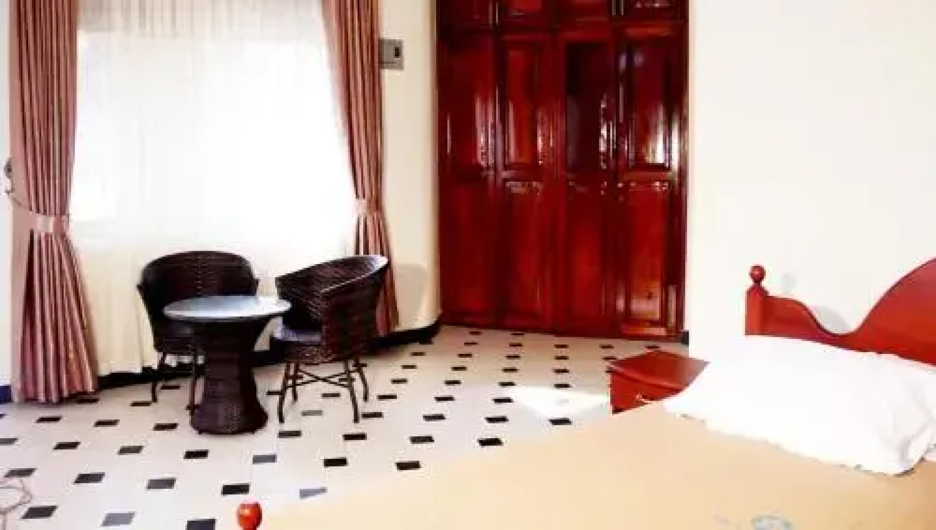 Skyblue Motel Lyantonde