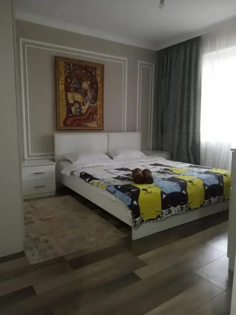 Avtovokzal 3 Room apt