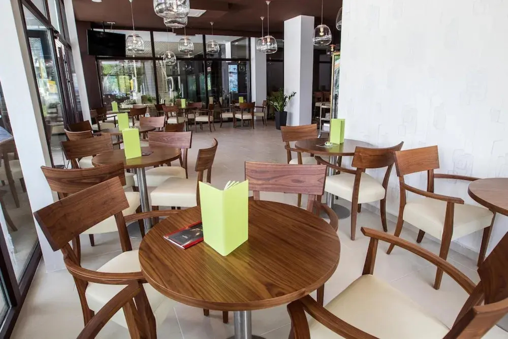 Hotel International