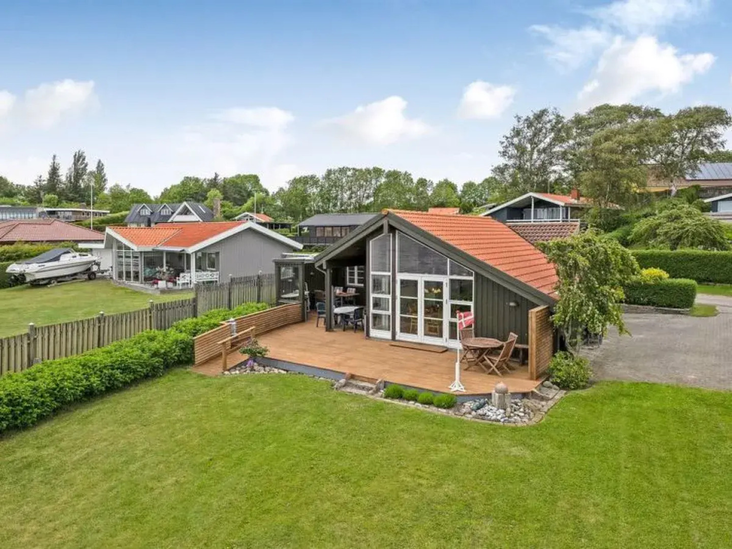 "Tilia" - 15m from the sea in Funen