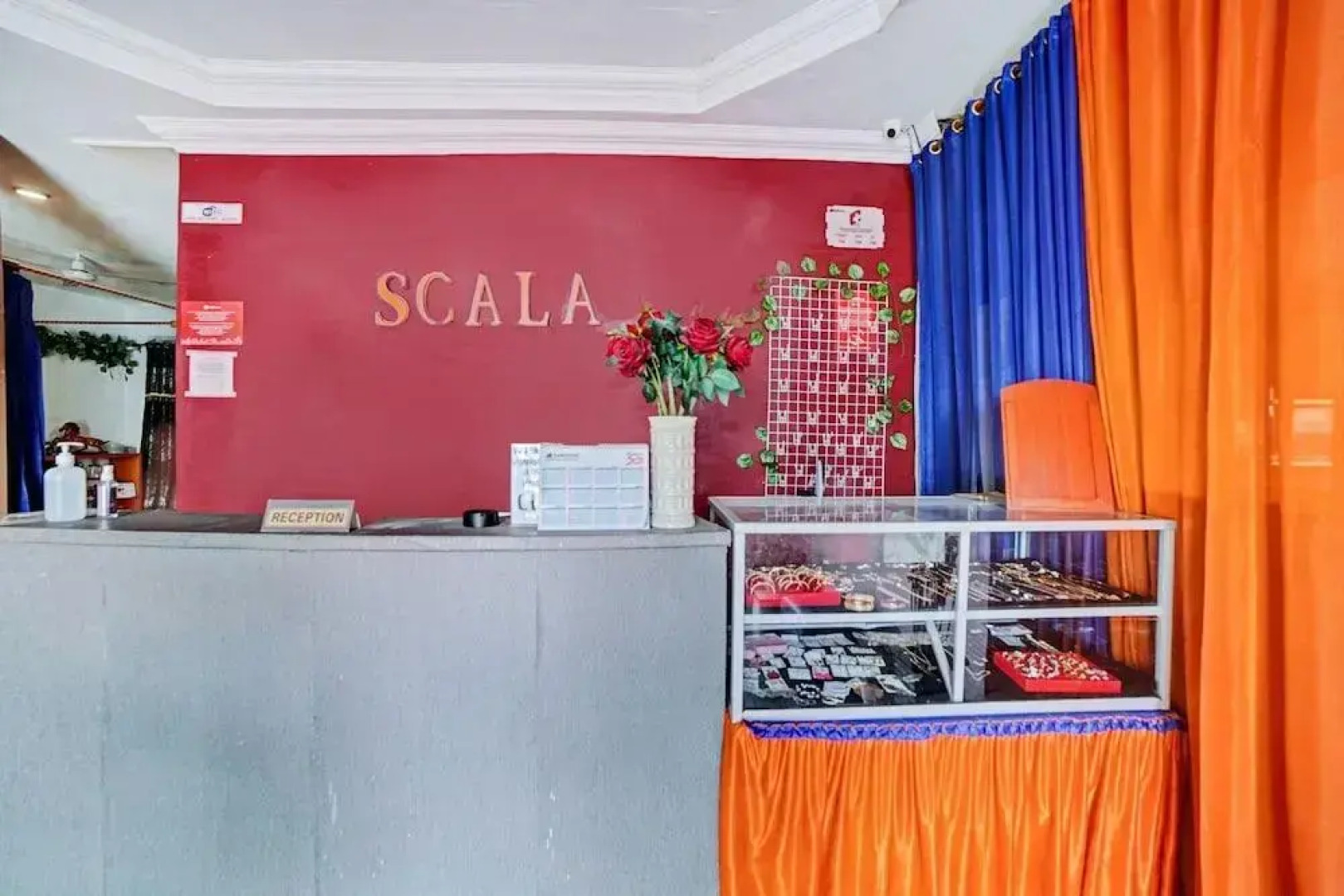 Scala Inn by OYO Rooms