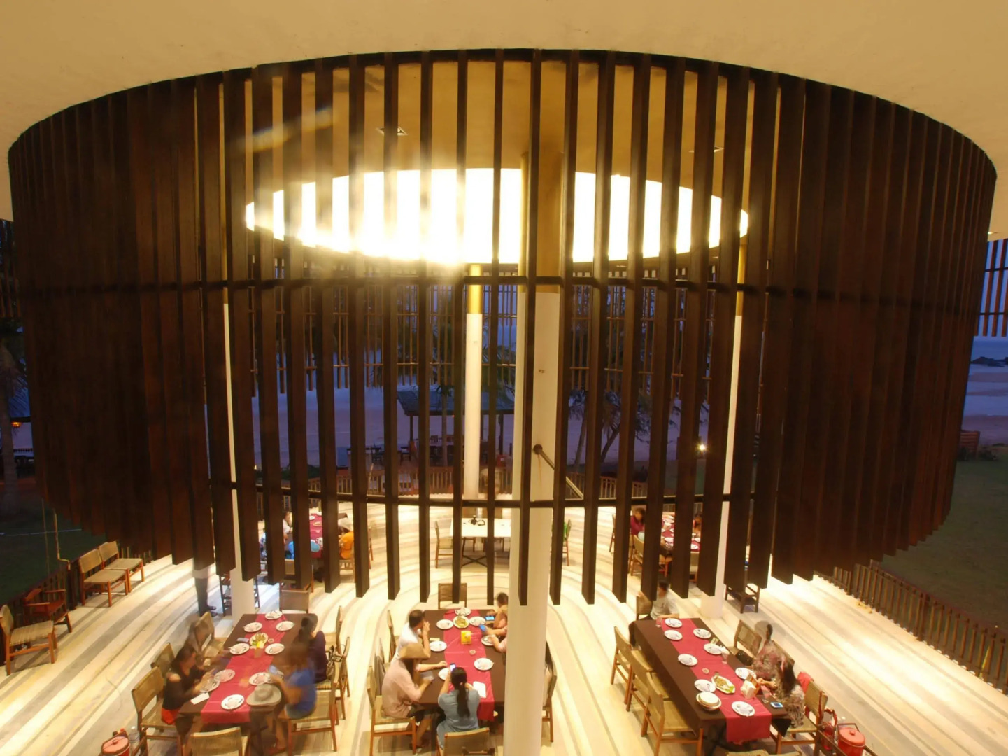 Bansaithong Beach Resort