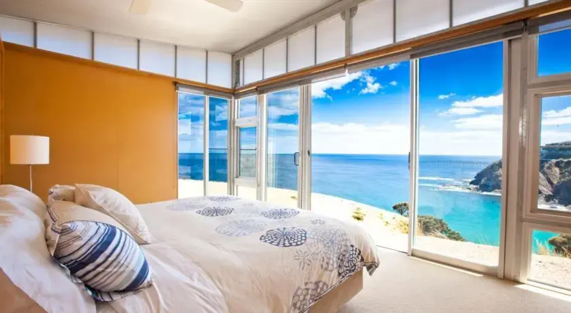 Kangaroo Beach Lodges