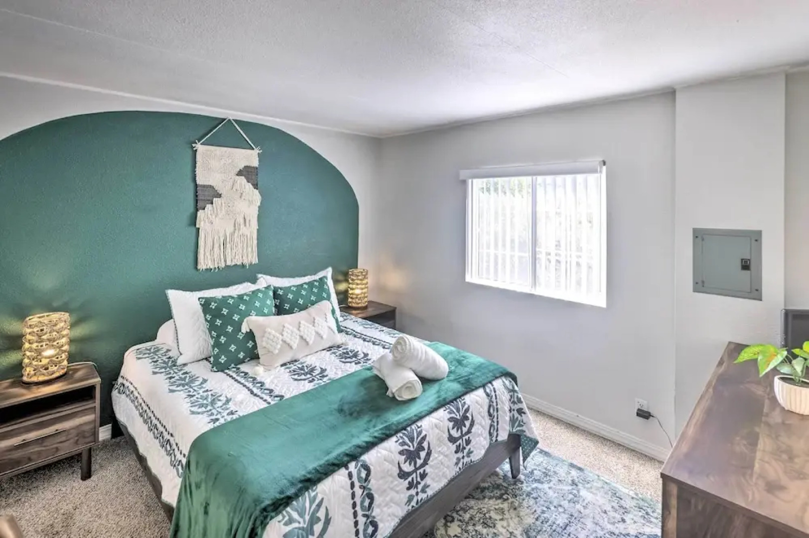 Updated Escape w/ Game Room 1 Block to River!