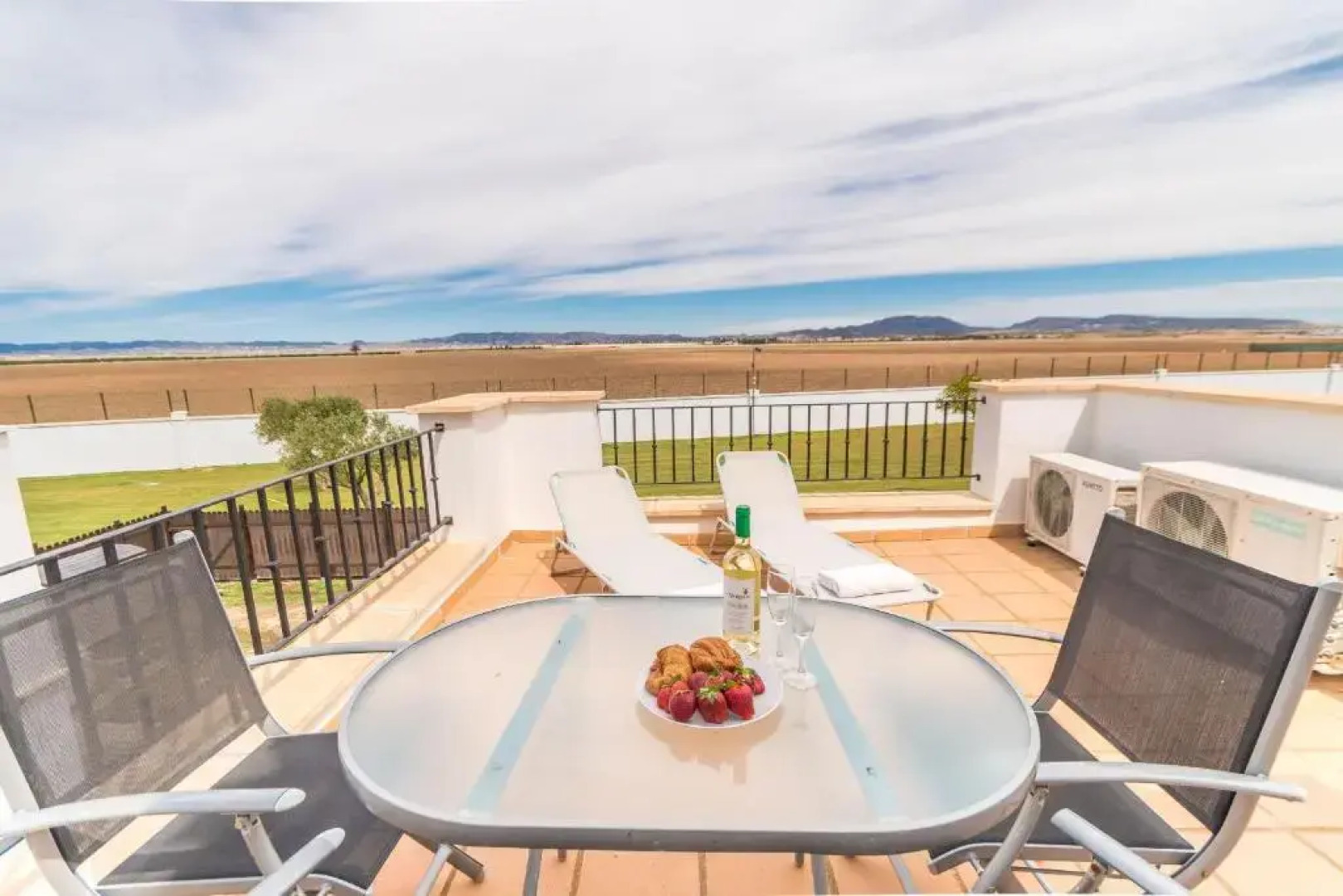 Townhouse Near the Pool - ER52LT