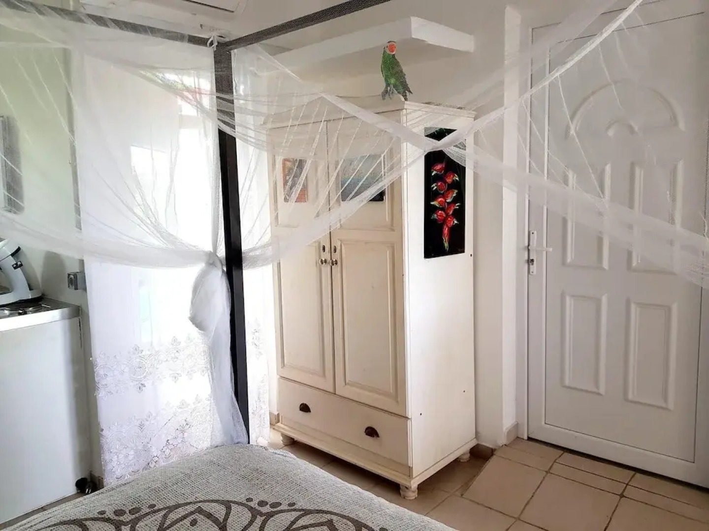 Apartment With one Bedroom in Le Lamentin, With Pool Access, Enclosed