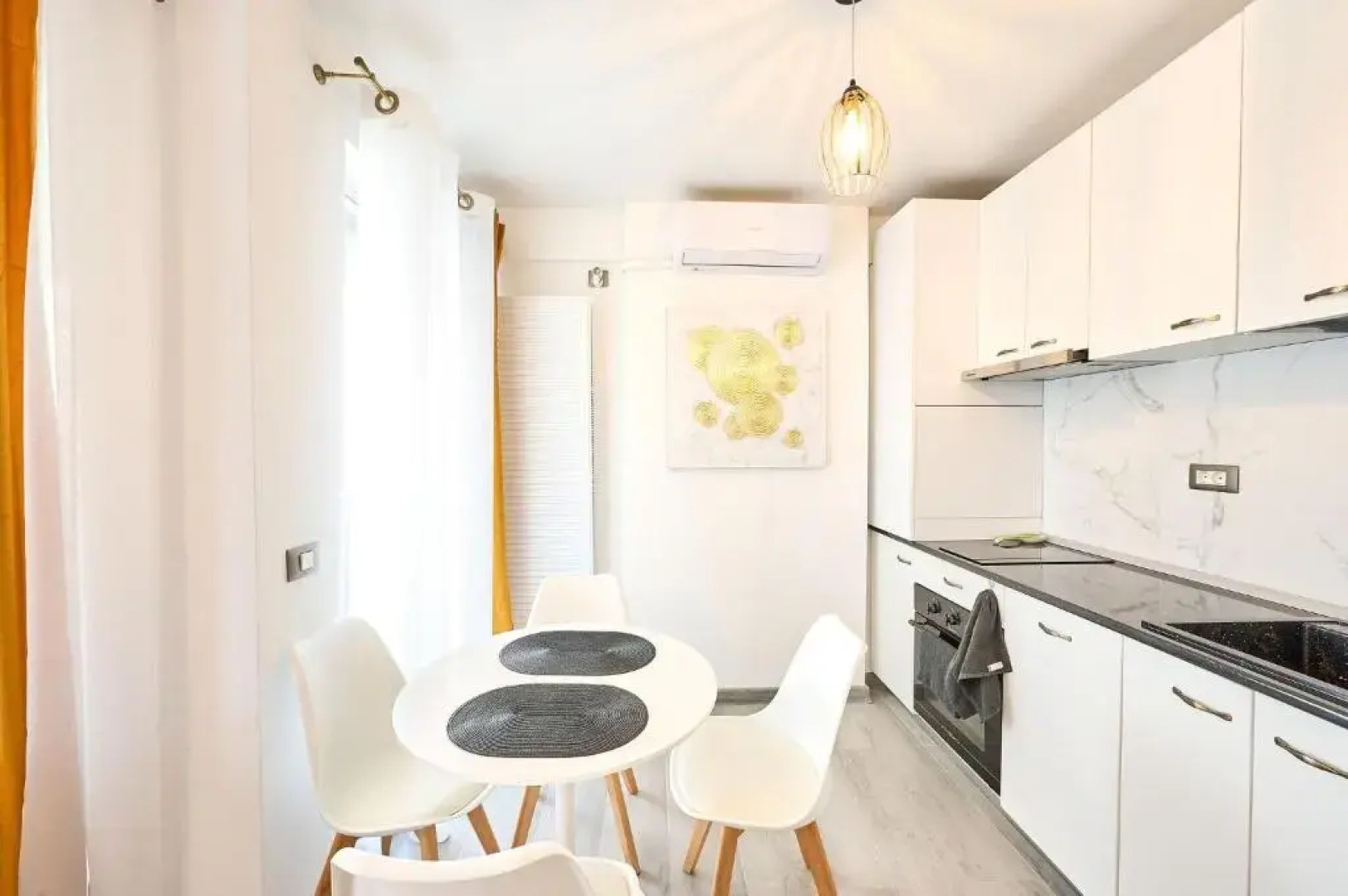 Color Studios in Nord10 - Pool & playground