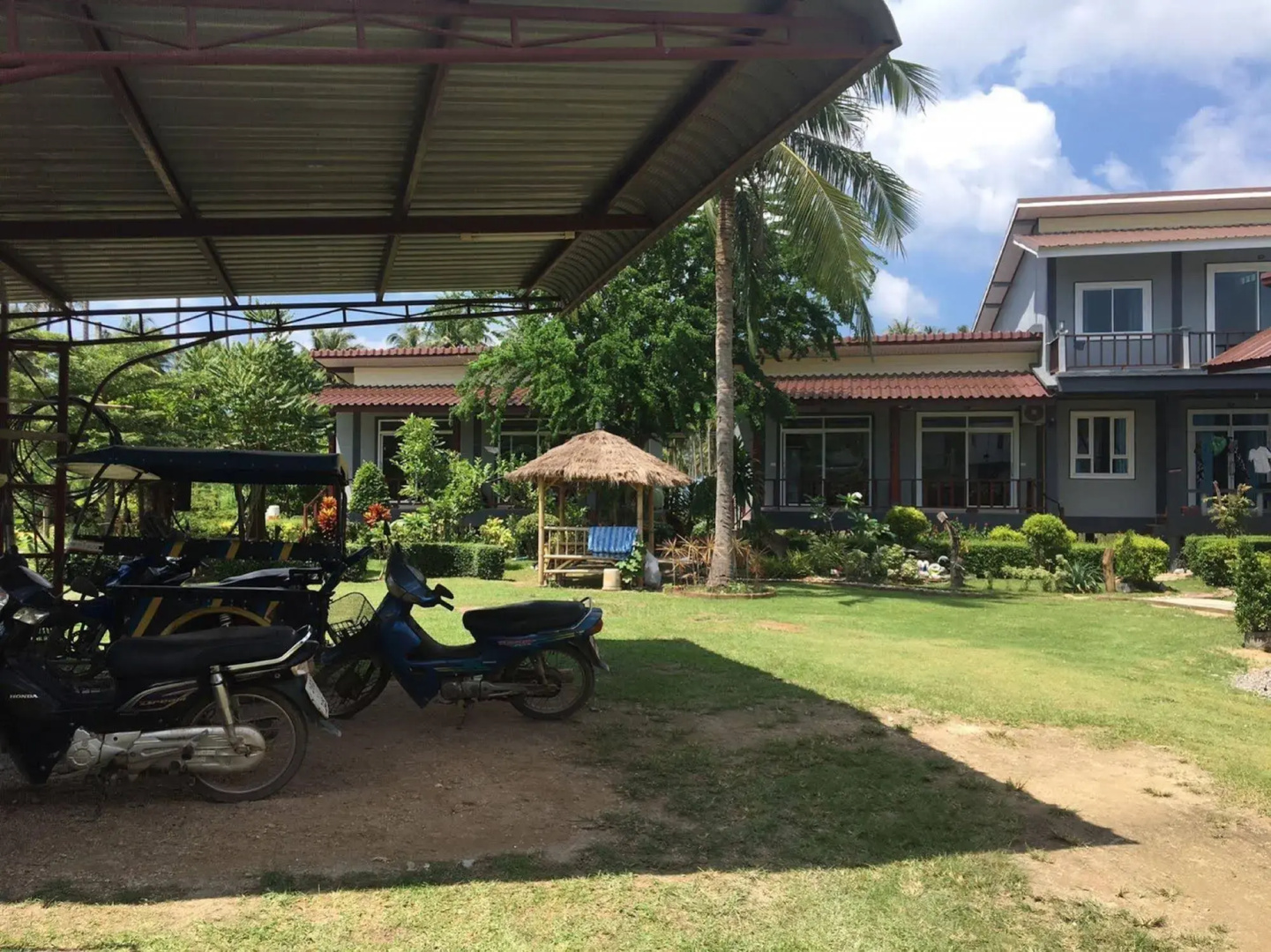 Sunanta Bungalow
