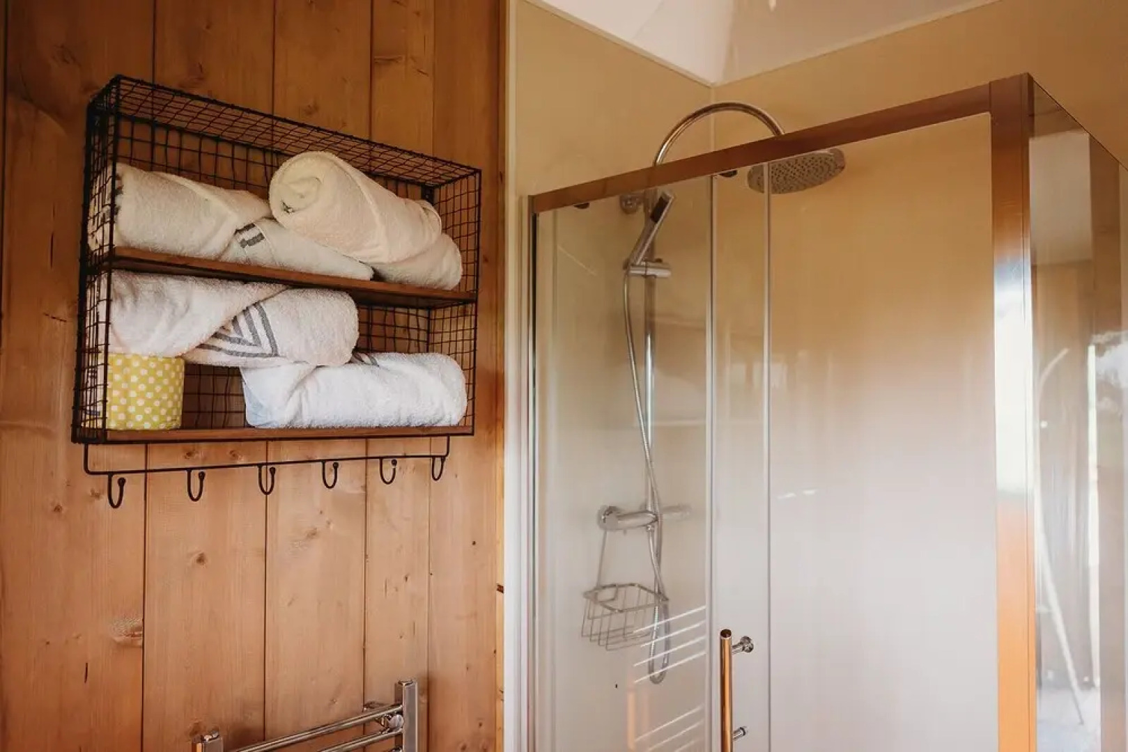 Fenland Retreats at Willow Grange Farm