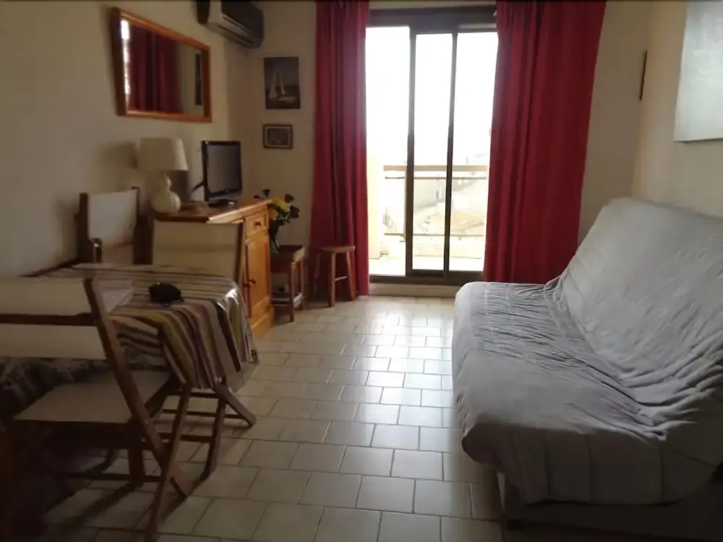 Le Lavandou - T2 Climatisé