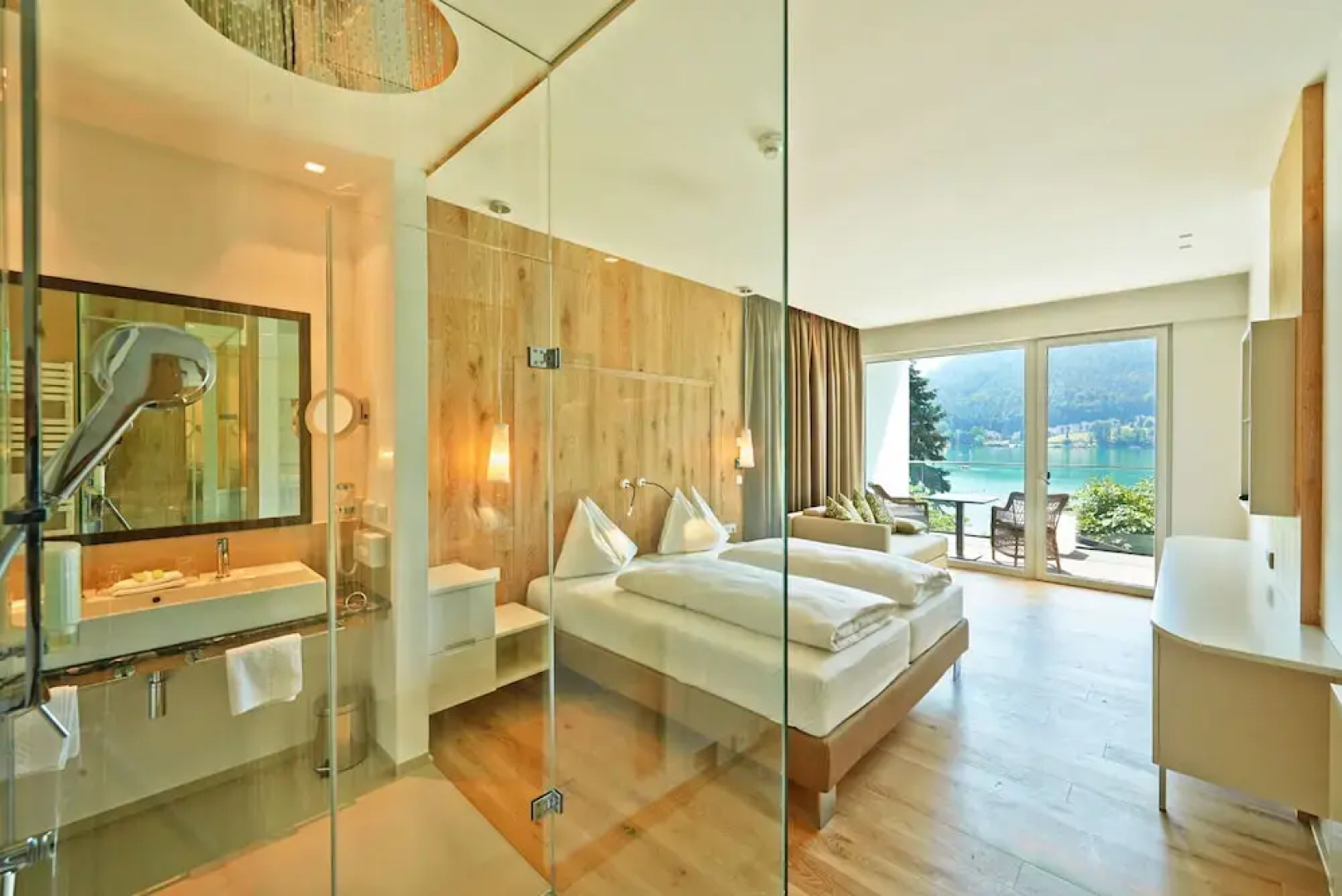 Amerika-Holzer Hotel Resort
