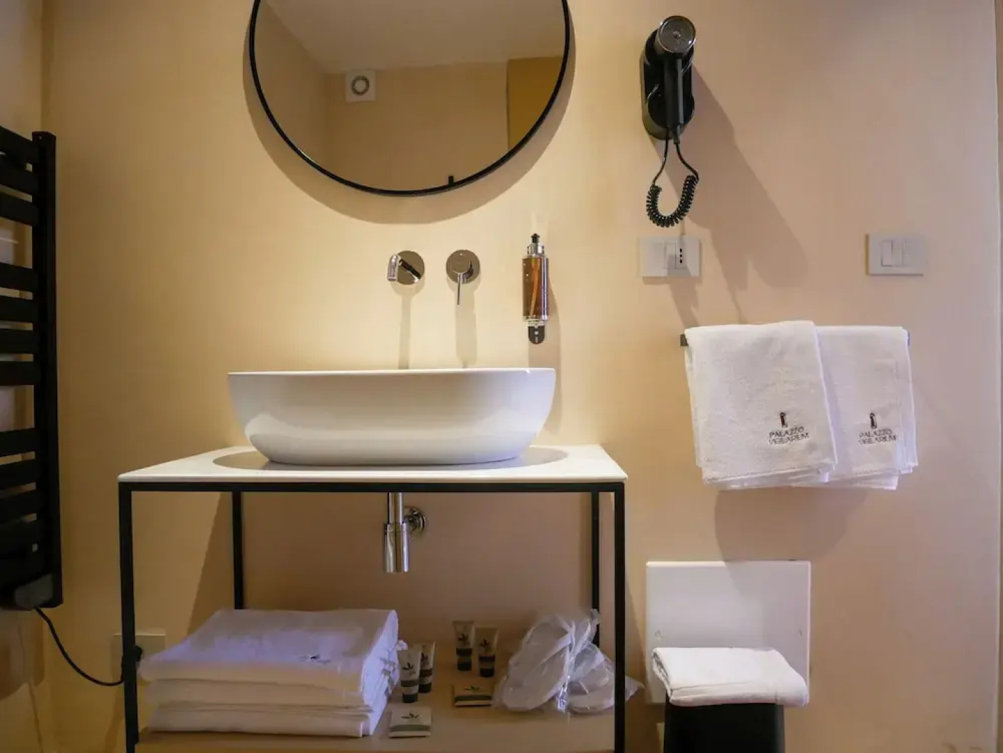 PALAZZO VIGILARIUM - Boutique Rooms
