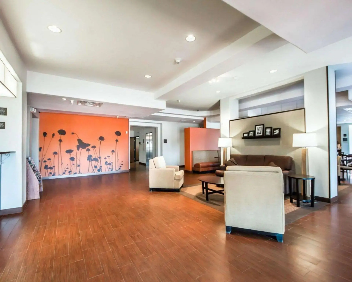 Sleep Inn & Suites Hennessey North