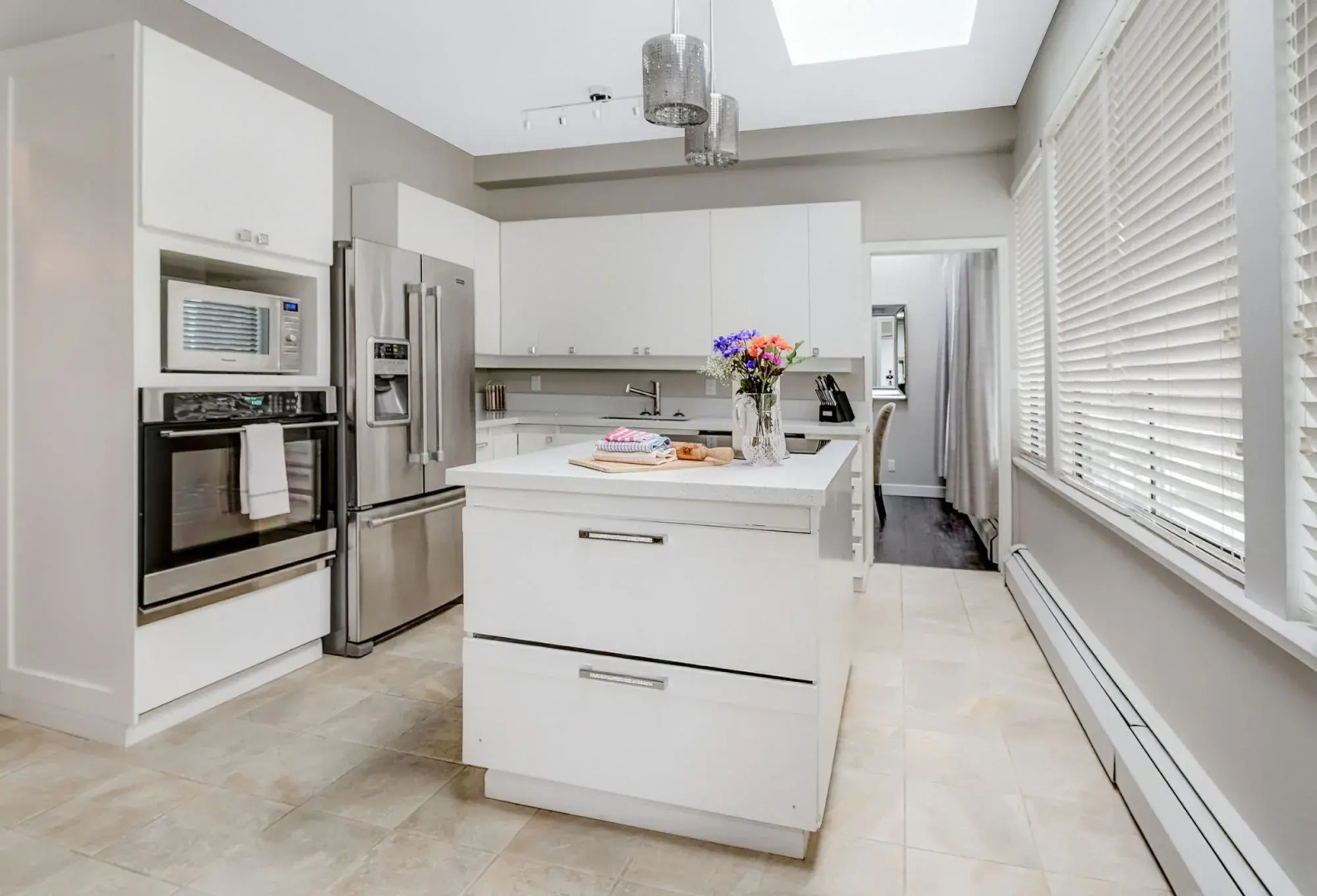 Rosellen Suites At Stanley Park