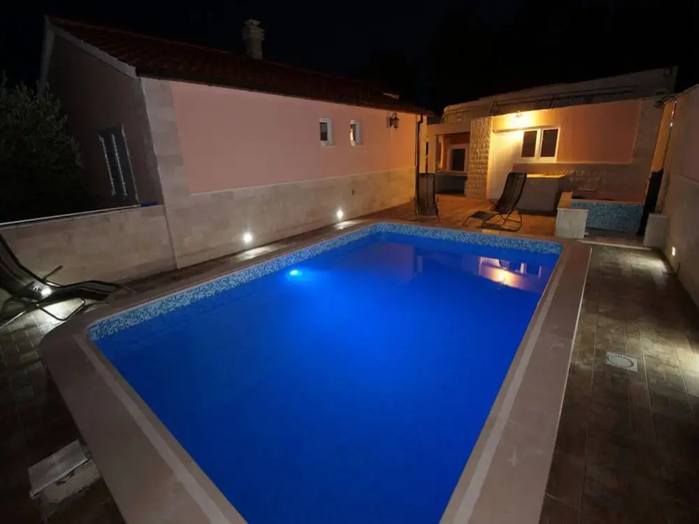 Lovely Holiday Home with Private Swimming Pool in Dalmatia