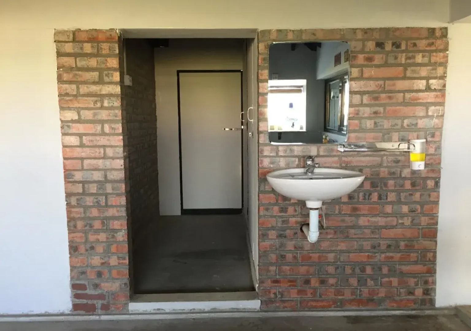 Celia Hostel Mandalay