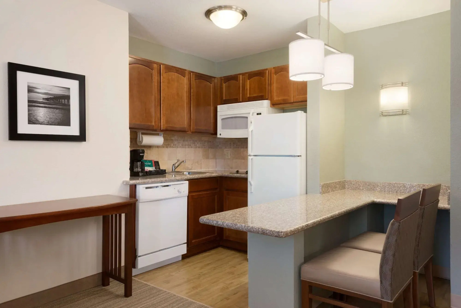 Homewood Suites by Hilton Jacksonville Deerwood Park