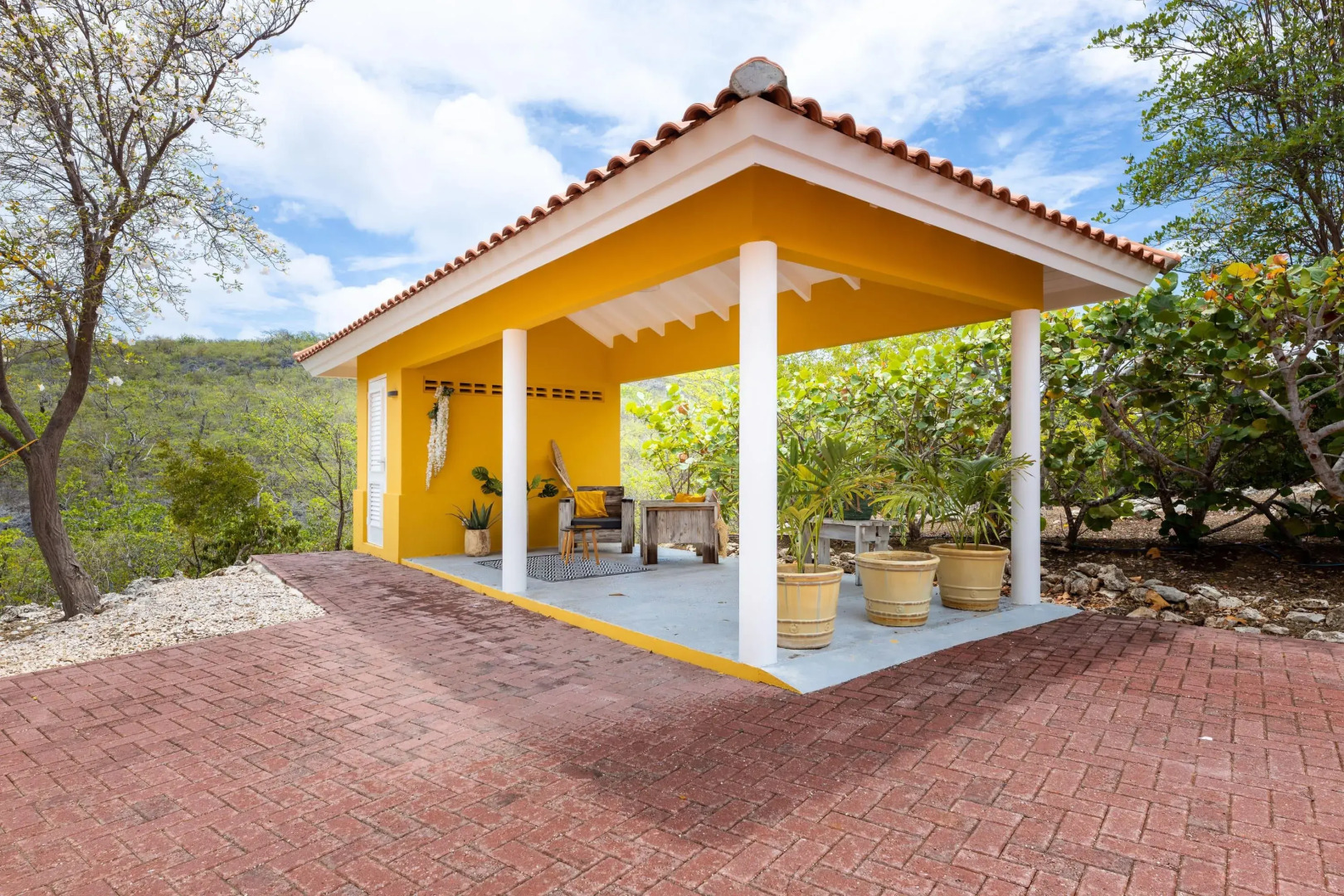 Perfect Villa at Famous Coral Estate - 5 min to the Beach