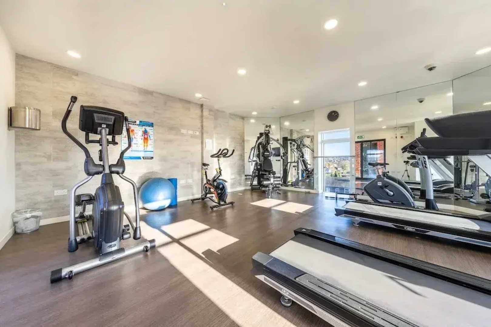 Luxury 1 Bedroom Serviced Apartment in the Heart of Stevenage