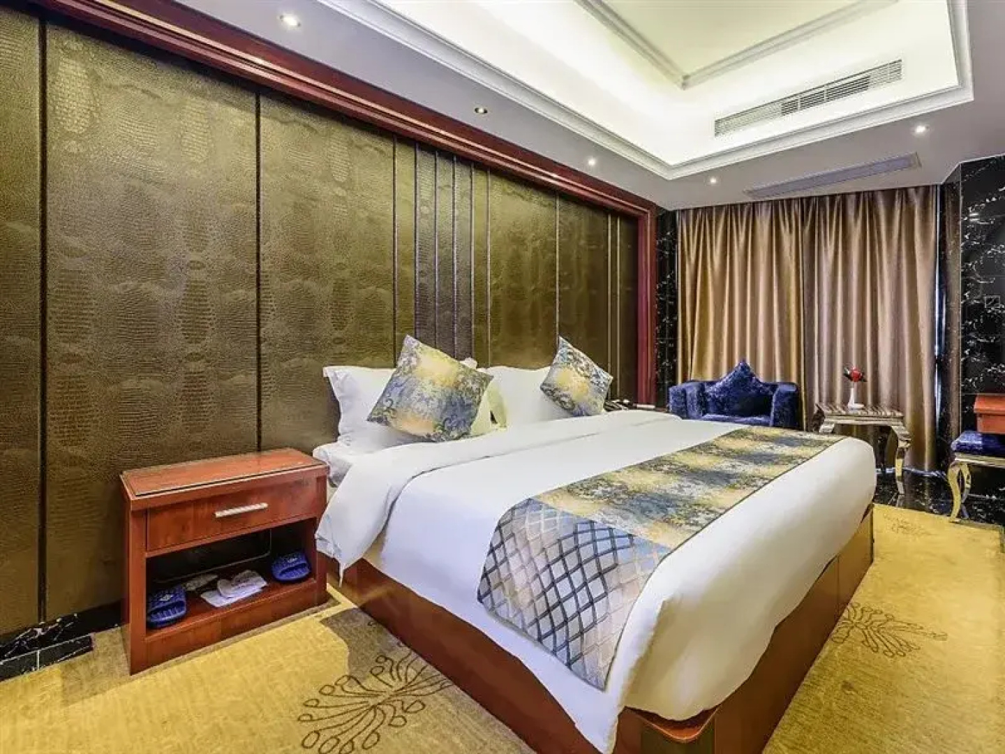 Heng Rong Hotel