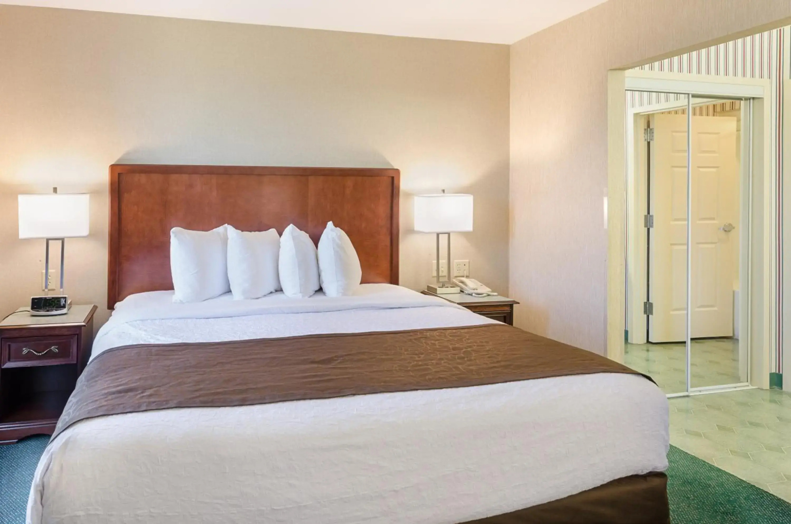 MainStay Suites Roanoke Airport