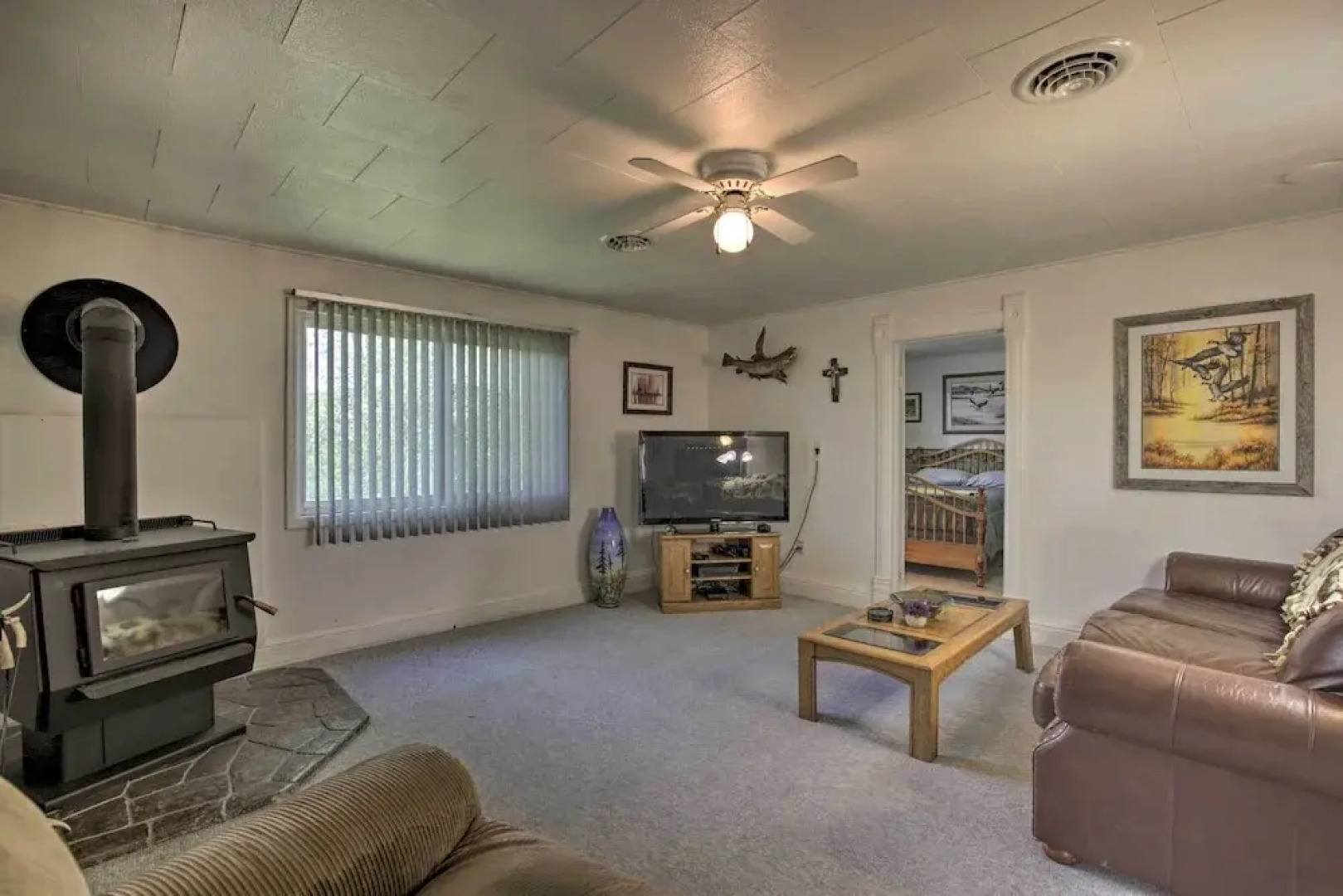 Walkable Ten Sleep House w/ Patio & Sunroom!