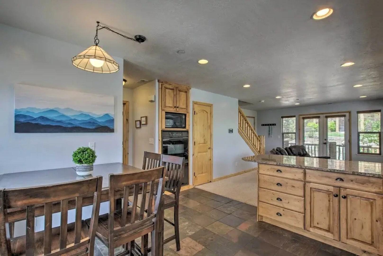 Eden Condo < 5 Mi to Nordic Valley Ski Resort