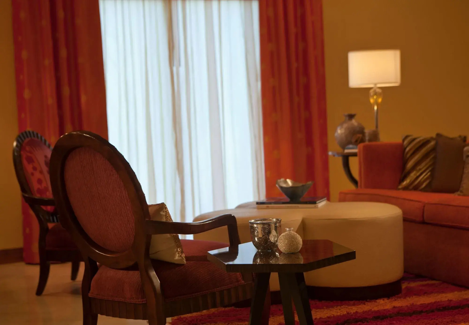 Renaissance® Phoenix Glendale Hotel & Conference Center