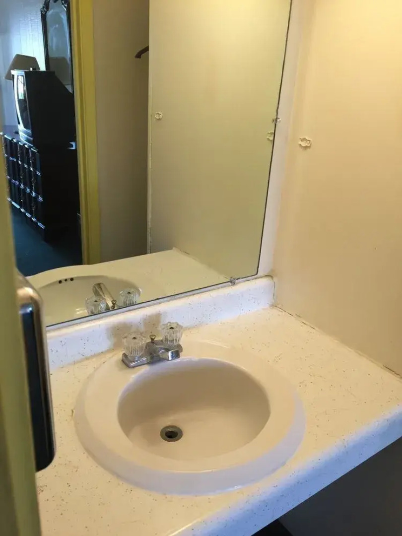 Red Carpet Inn Piqua