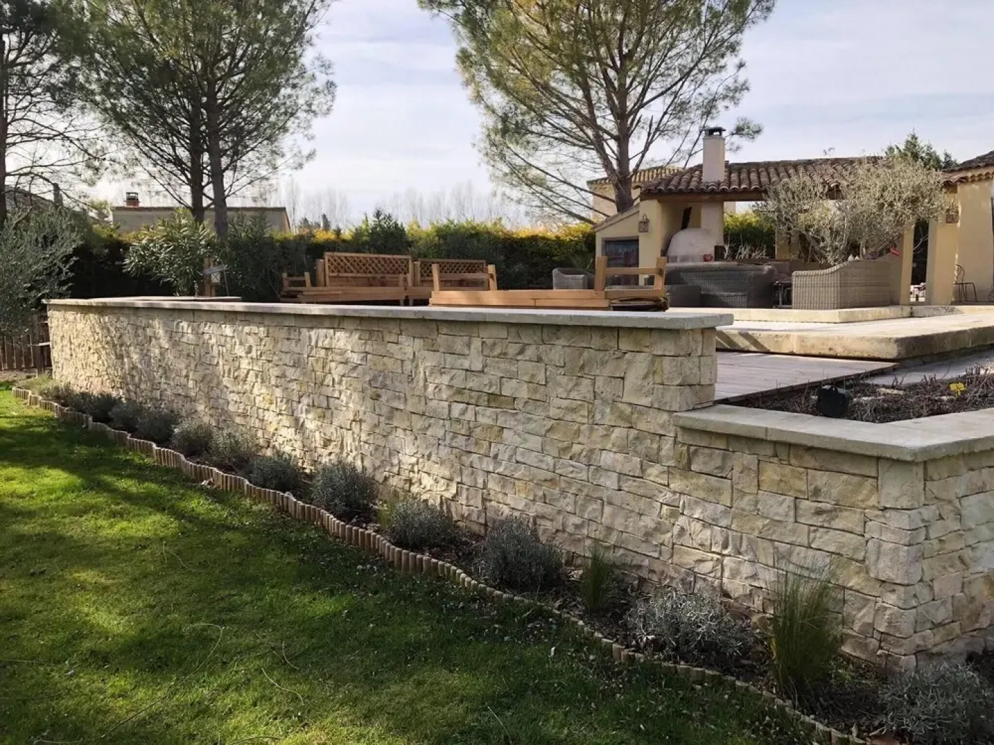 Villa With 4 Bedrooms in Althen-des-paluds, With Private Pool, Enclose