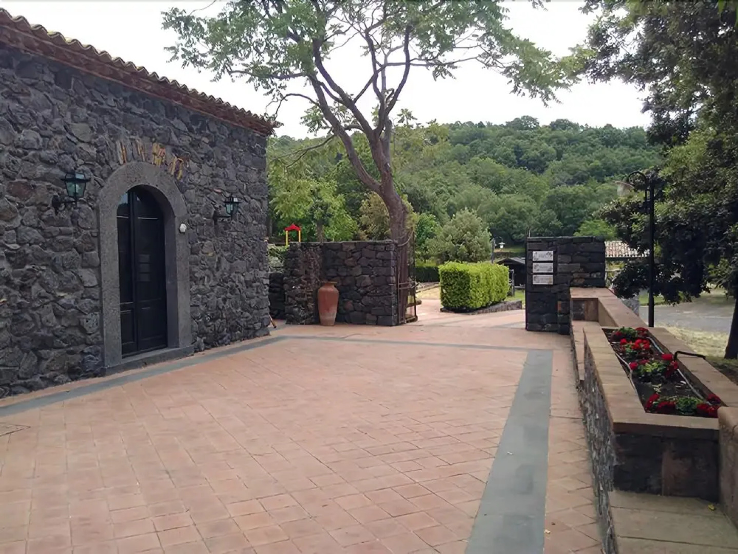 Le Cisterne dell'Etna