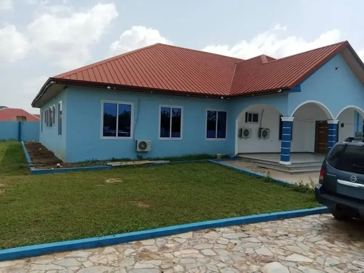 Dexxy's palace hotel