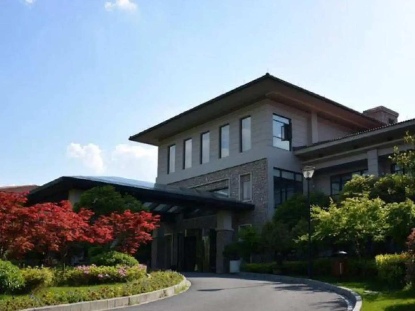 Weisheng Xiangyi Hotel (Xiangyi Building)