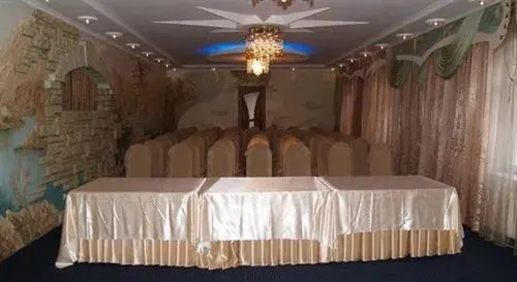 Shadow Boutique Hotel & Spa