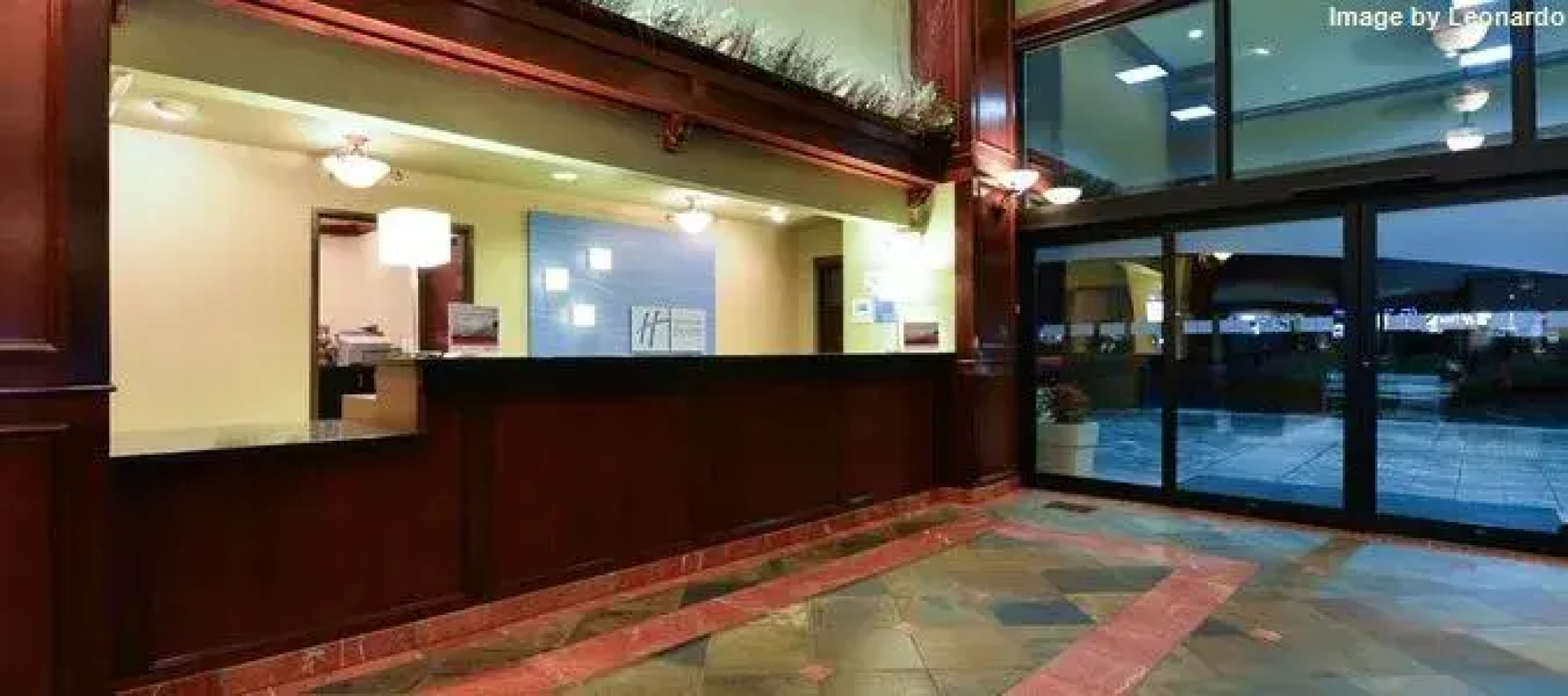 Oxford Suites Portland - Gladstone