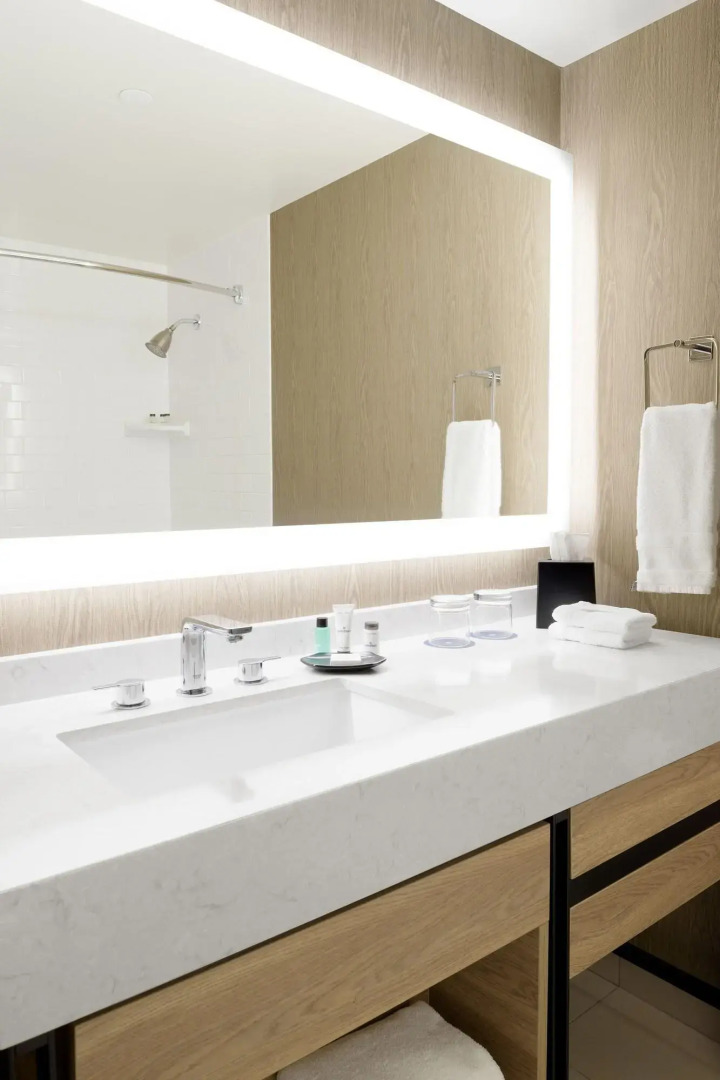 Sheraton Cerritos Hotel