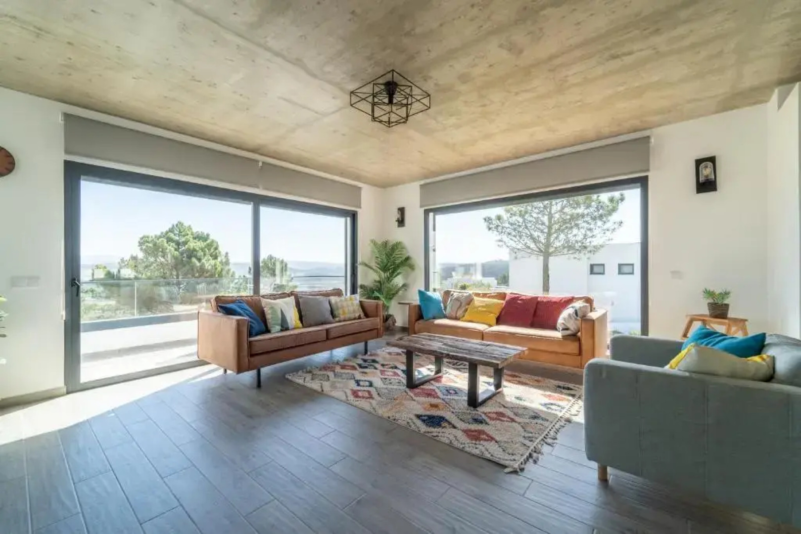 As Andorinhas - Walking distance to Monte Clerigo and Amoreira beaches